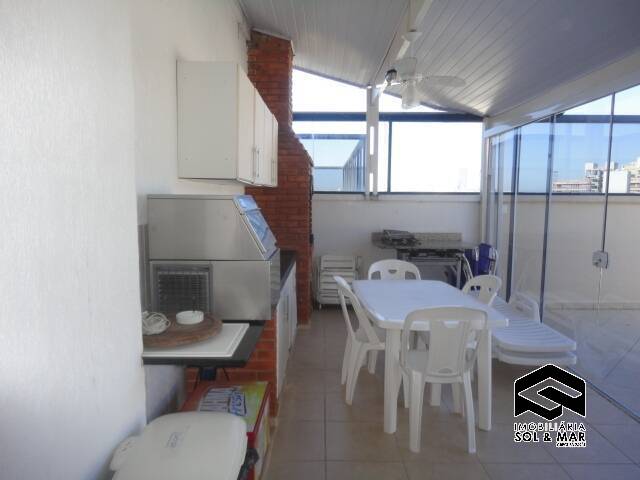 Cobertura à venda com 4 quartos, 200m² - Foto 9