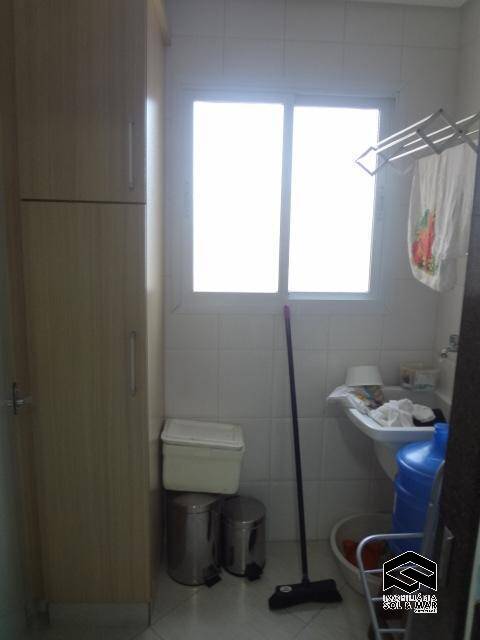 Apartamento à venda com 3 quartos, 95m² - Foto 35