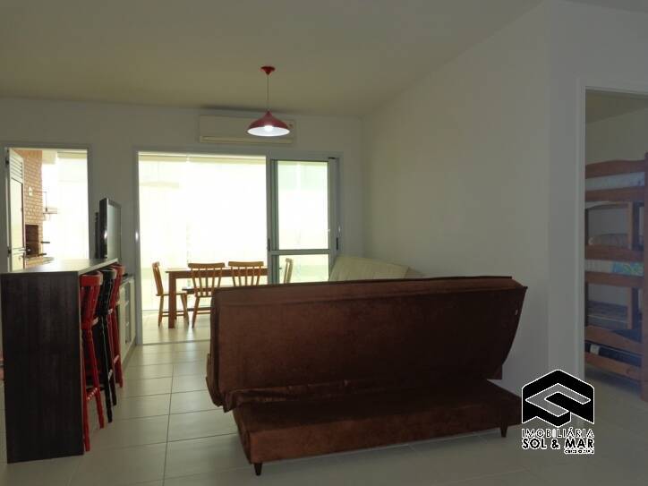 Apartamento à venda com 2 quartos, 80m² - Foto 2