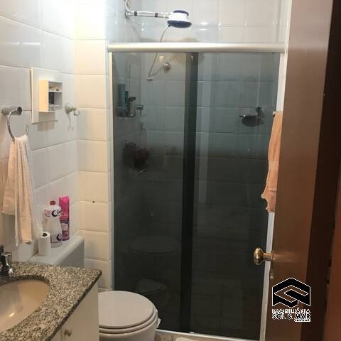 Apartamento à venda com 2 quartos, 75m² - Foto 12