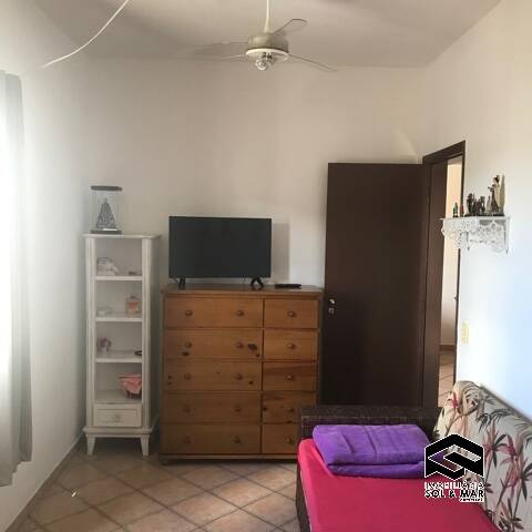 Apartamento à venda com 2 quartos, 75m² - Foto 10