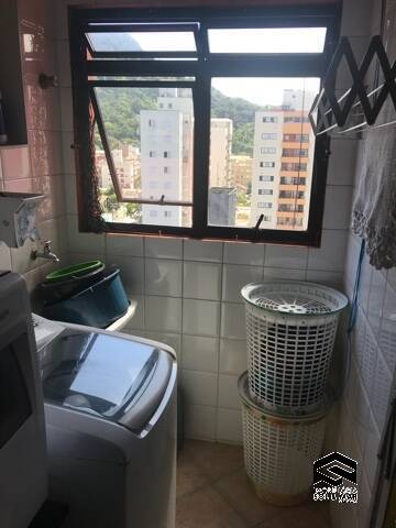 Apartamento à venda com 2 quartos, 75m² - Foto 24